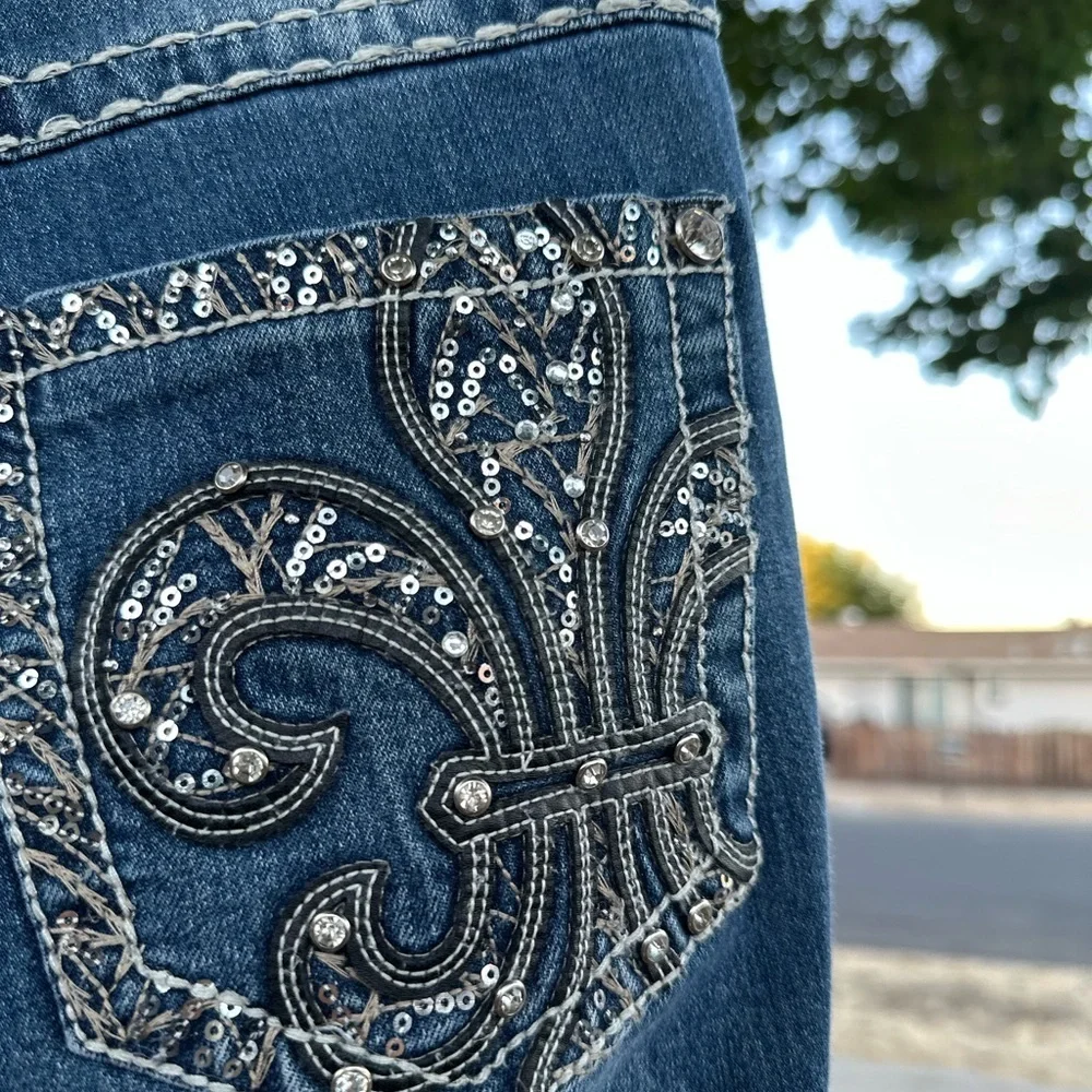 Elegant Embellished Y2K Women's Skinny Jeans - Picture 7 of 8
